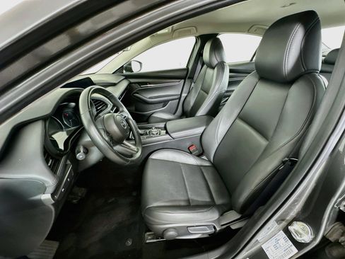 Used 2024 MAZDA MAZDA3 s FWD image 13