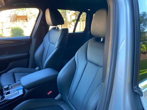 Used 2019 BMW X3 sDrive30i w/ Driving Assistance Package RWD image 22