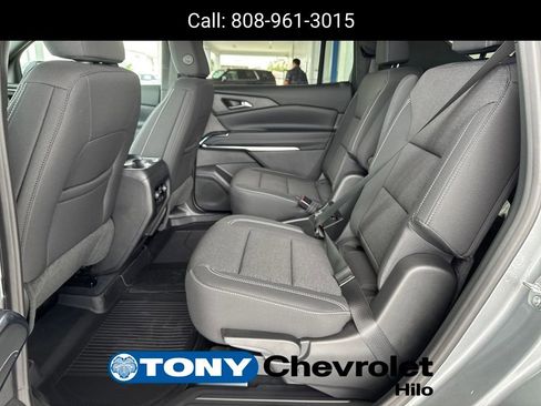 New 2026 Chevrolet Traverse LT image 18