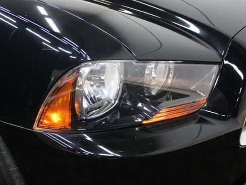 Used 2013 Dodge Charger SE image 22