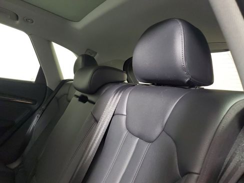 Used 2018 Audi Q5 2.0T Premium Plus w/ Premium Plus Package image 13