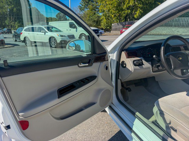 Used 2013 Chevrolet Impala LS FWD image 12