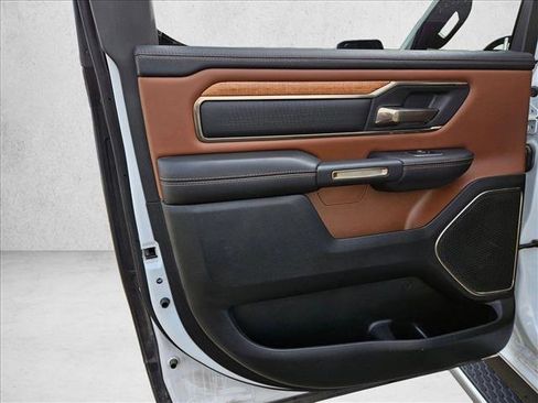 Used 2022 RAM 1500 Limited w/ Body Color Bumper Group image 20