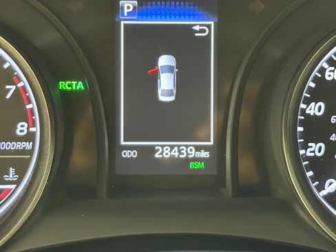 Used 2024 Toyota Camry SE FWD image 22