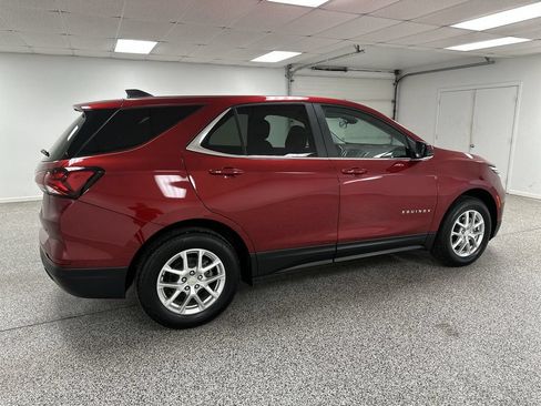 Used 2024 Chevrolet Equinox LT AWD/4WD image 8