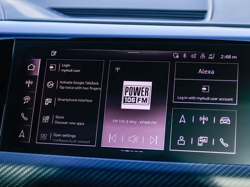 Used 2024 Audi e-tron GT Premium Plus image 14