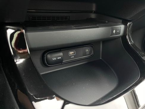 New 2026 Kia Seltos EX FWD image 19