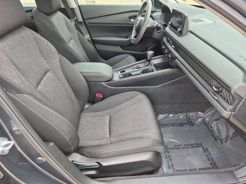 Used 2023 Honda Accord EX image 30