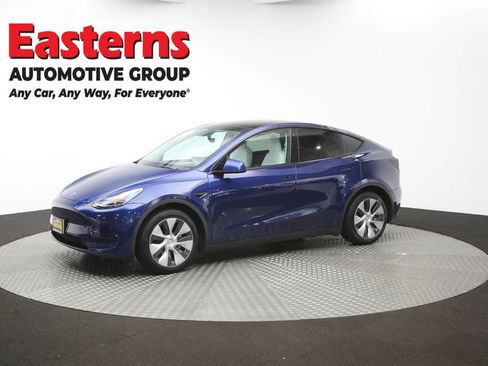 Used 2023 Tesla Model Y Long Range AWD/4WD image 53