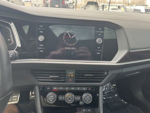 Used 2023 Volkswagen Jetta GLI Autobahn image 26