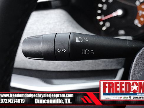 New 2026 Jeep Compass Latitude image 28