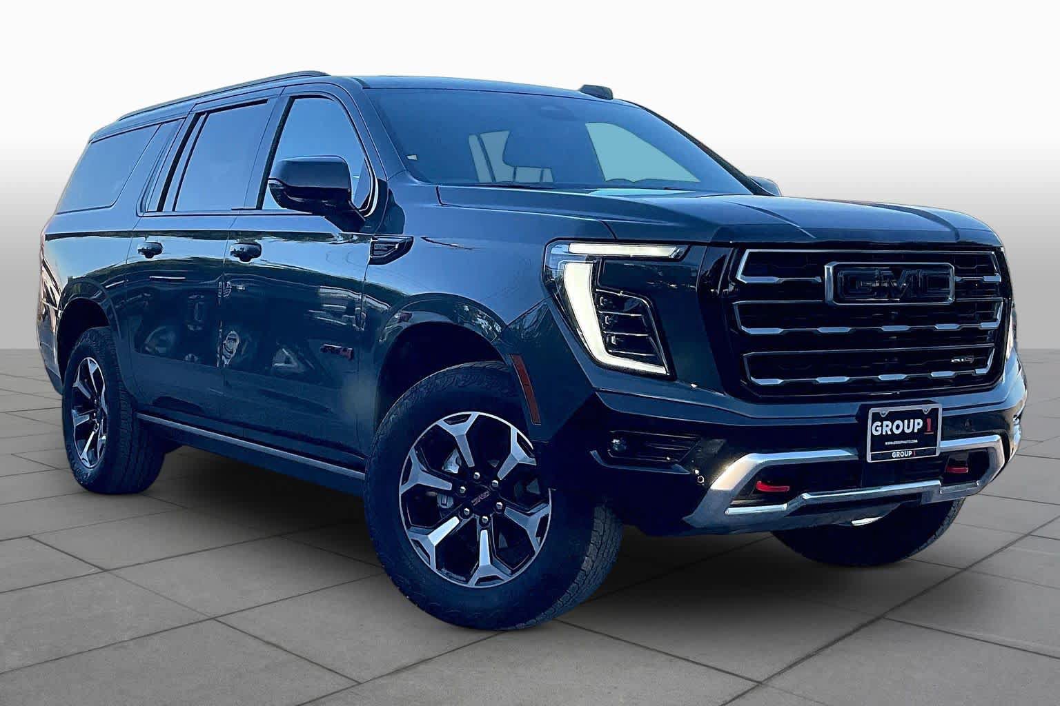 Used 2026 GMC Yukon XL AT4 w/ AT4 Premium Package AWD/4WD image 3