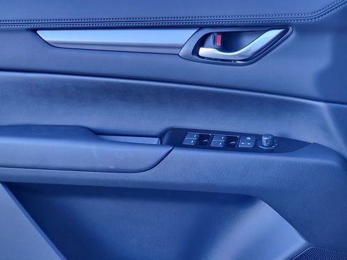 New 2025 MAZDA CX-5 AWD 2.5 S w/ Select Package image 17