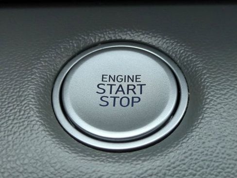 Certified 2023 Hyundai Elantra SEL FWD image 29