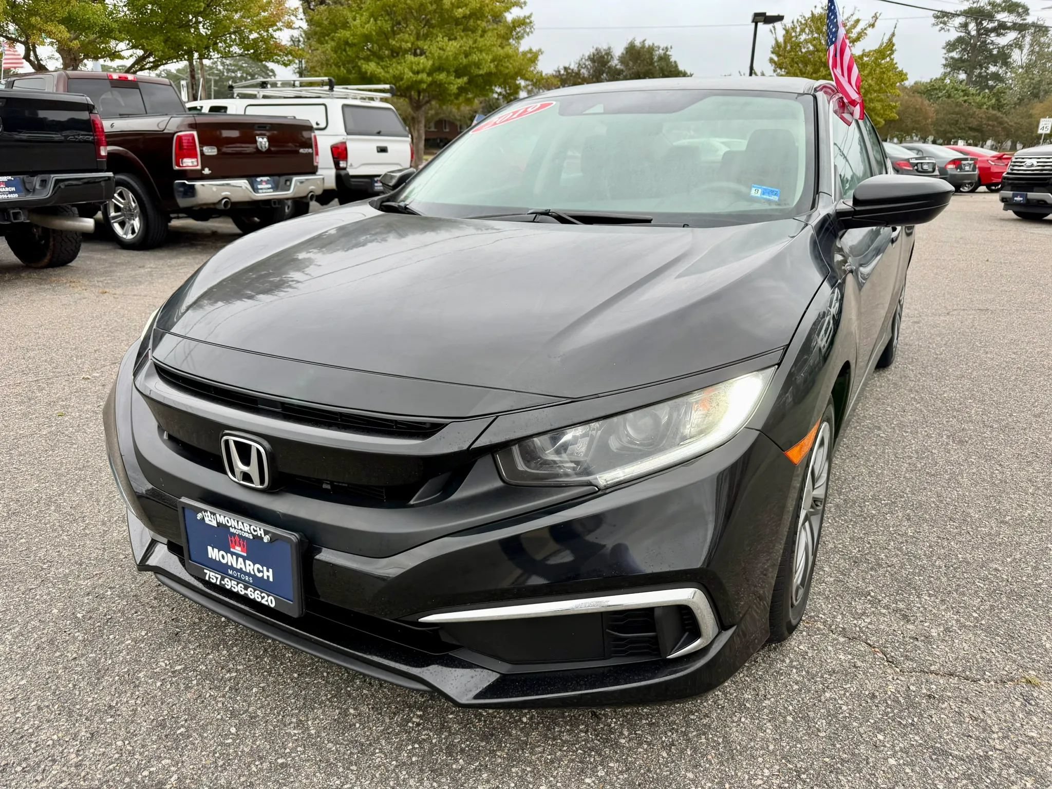 Used 2019 Honda Civic LX image 1