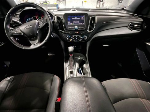 Certified 2023 Chevrolet Equinox RS image 21