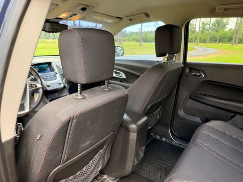 Used 2017 Chevrolet Equinox LT w/ Convenience Package FWD image 24