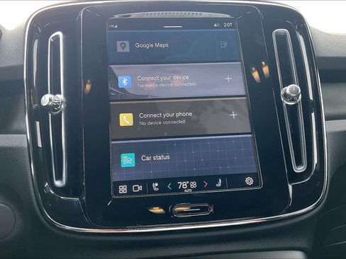 Used 2023 Volvo XC40 Recharge Ultimate image 36