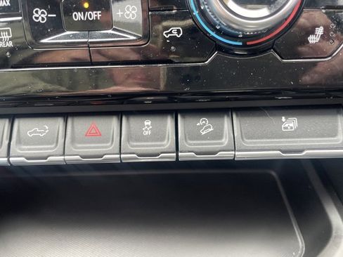 Used 2023 GMC Sierra 1500 Denali w/ Denali Reserve Package image 30