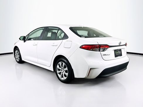 Used 2026 Toyota Corolla LE image 5