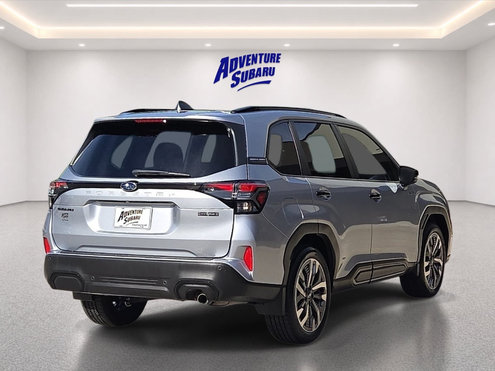 Used 2025 Subaru Forester Touring w/ Touring Package AWD/4WD image 6