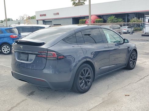 Used 2023 Tesla Model X AWD/4WD image 4