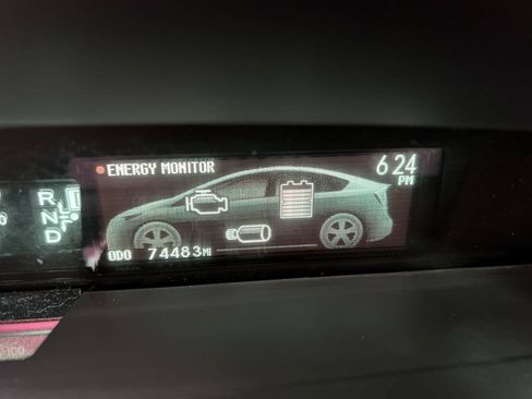 Used 2015 Toyota Prius Two FWD image 14