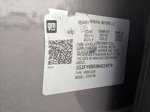 Certified 2022 Chevrolet Bolt EUV LT w/ Convenience Package image 25