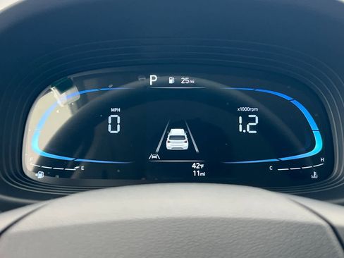 New 2026 Hyundai Venue SE image 23