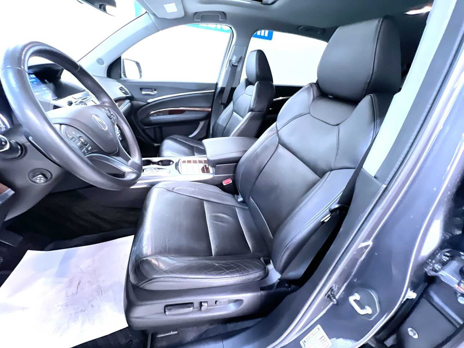 Used 2018 Acura MDX w/ Technology Package AWD/4WD image 14