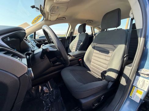 Used 2018 Ford Fusion SE image 19