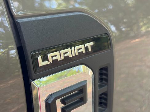 Used 2026 Ford F350 Lariat w/ Lariat Premium Package AWD/4WD image 7