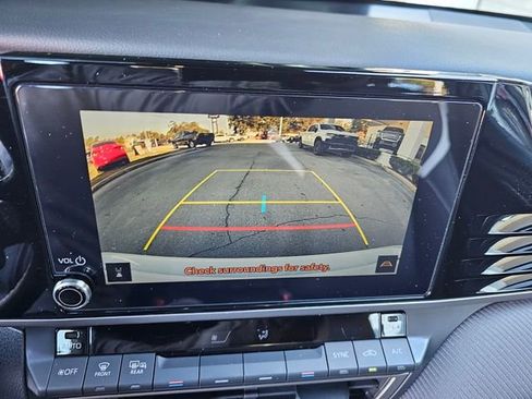 Used 2026 Toyota Camry SE FWD image 36