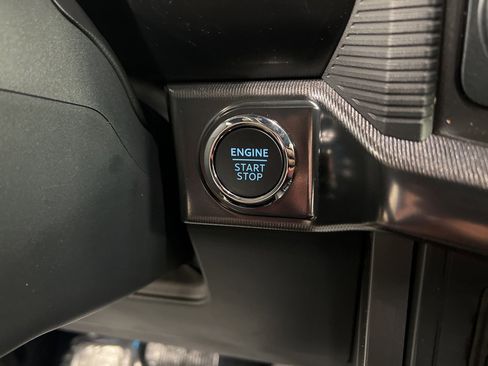 New 2026 Ford F150 Lariat w/ Equipment Group 502A High image 21