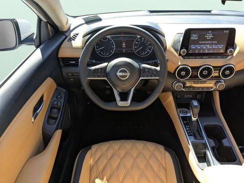 New 2025 Nissan Sentra SV w/ SV Premium Package FWD image 28