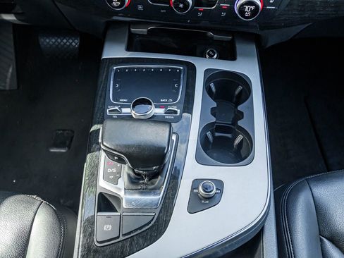 Used 2019 Audi Q7 2.0T Premium Plus image 19
