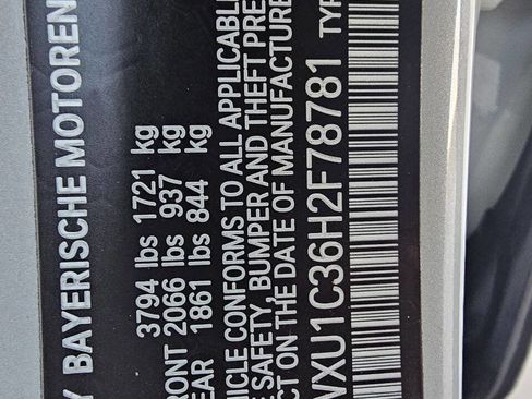 Used 2017 MINI Cooper 4-Door Hardtop image 11