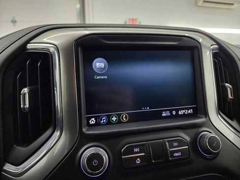 Used 2023 Chevrolet Silverado 2500 LT w/ Convenience Package image 43