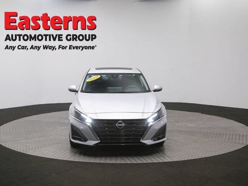 Used 2023 Nissan Altima 2.5 SV w/ SV Premium Package AWD/4WD image 55