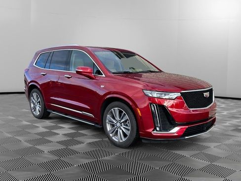 Certified 2025 Cadillac XT6 Premium Luxury w/ Platinum Package FWD image 2