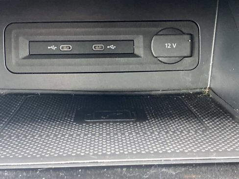 Used 2022 Volkswagen Atlas SE image 16