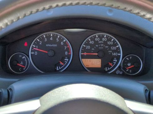 Used 2019 Nissan Frontier SL RWD image 18