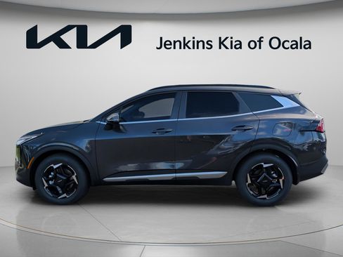 New 2026 Kia Sportage EX FWD image 10