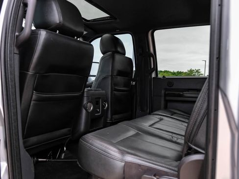 Used 2016 Ford F250 Platinum w/ FX4 Off-Road Package AWD/4WD image 36