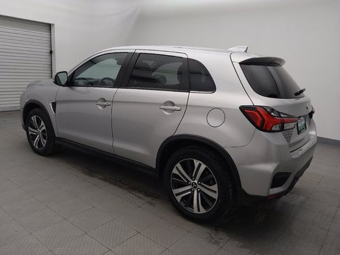 Used 2022 Mitsubishi Outlander Sport SE image 3
