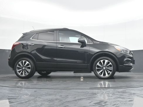 Used 2022 Buick Encore Preferred w/ Safety Package AWD/4WD image 31