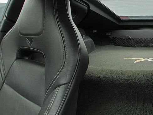 Used 2017 Chevrolet Corvette Grand Sport RWD image 27