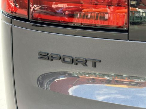 Used 2023 Land Rover Range Rover Sport SE Dynamic AWD/4WD image 8