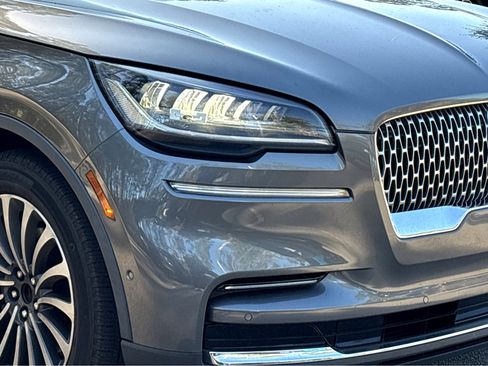 Used 2023 Lincoln Aviator Reserve w/ Equipment Group 201A image 32