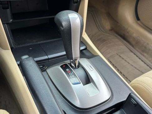 Used 2010 Honda Accord EX image 20